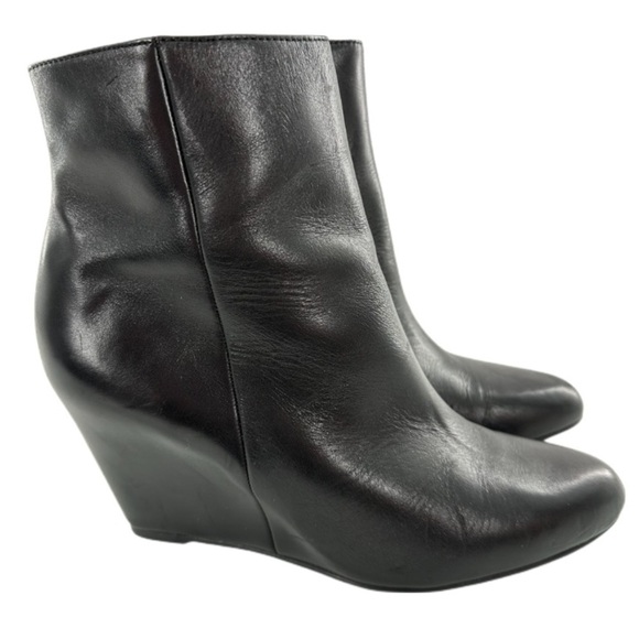 Via Spiga womens ankle booties size 7 37.5 black leather almond toe wedge boots - Picture 1 of 14